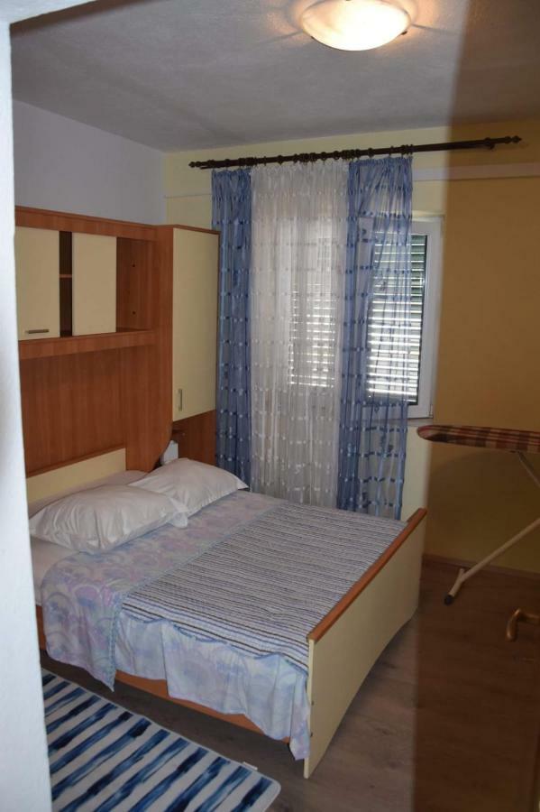 Apartman Linda Baška Voda Exteriör bild